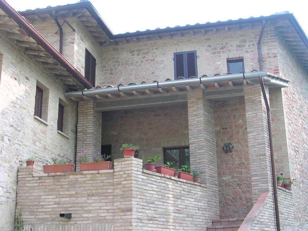 Hotel La Quiete Assisi Exteriör bild